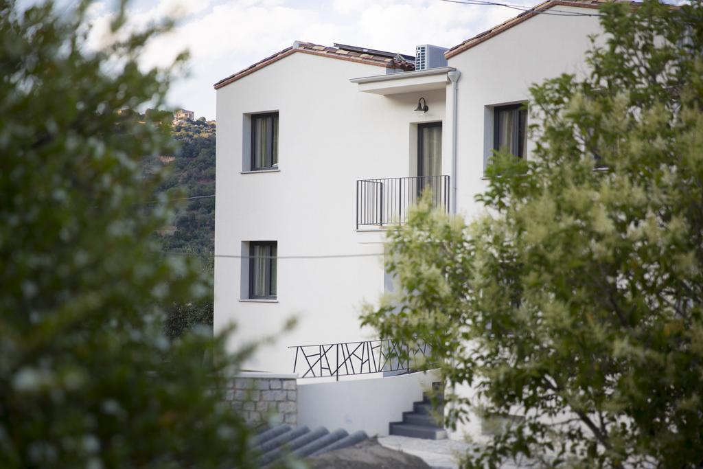 Quinto Tronco Hotel Elini Exterior foto